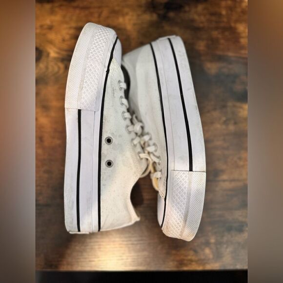 Converse all Stars Chuck Taylor’s Platform size 6 - Picture 7 of 13